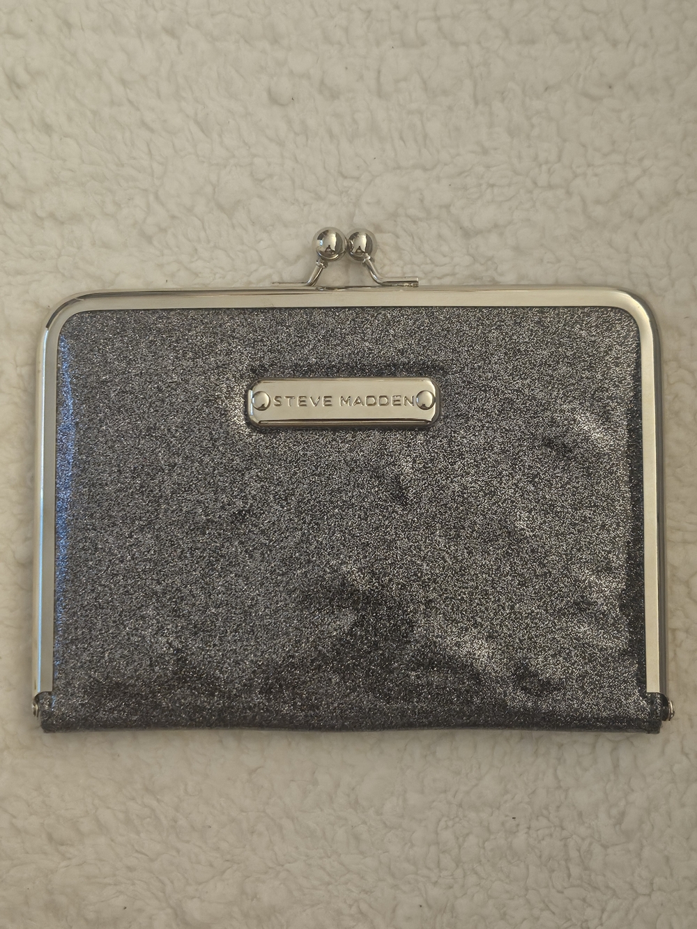 Steve Madden Silver Glitter Frame Kisslock Wallet/ Clutch